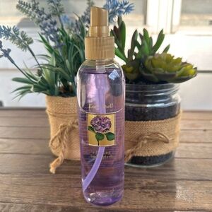 Vintage Original Victoria's Secret Garden Love Spell Silkening Body Splash 8oz